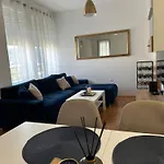 Radmanovic - Free Private Parking, Balcony, 10 Min To Center *