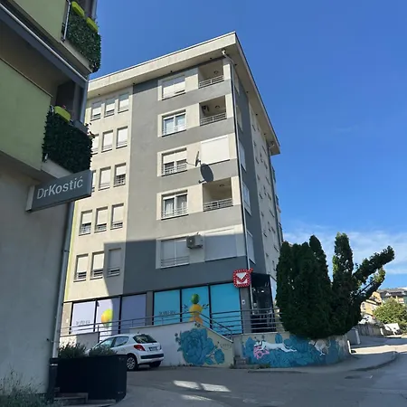 Radmanovic - Free Private Parking, Balcony, 10 Min To Center Μπάνια Λούκα