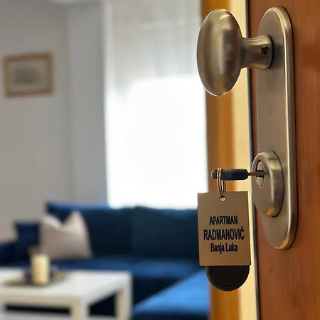 Radmanovic - Free Private Parking, Balcony, 10 Min To Center Διαμέρισμα Μπάνια Λούκα