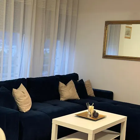 Radmanovic - Free Private Parking, Balcony, 10 Min To Center * Μπάνια Λούκα